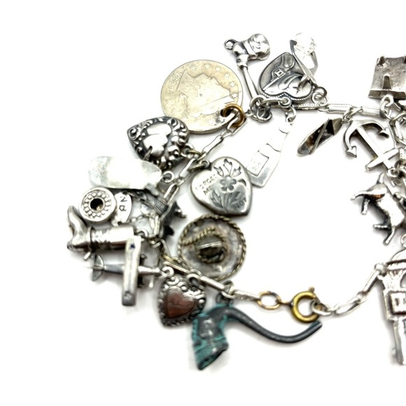 Rare Charm Bracelet Vintage Sterling Silver with 28 Charms 7 1/2” Collectors - Picture 3 of 13
